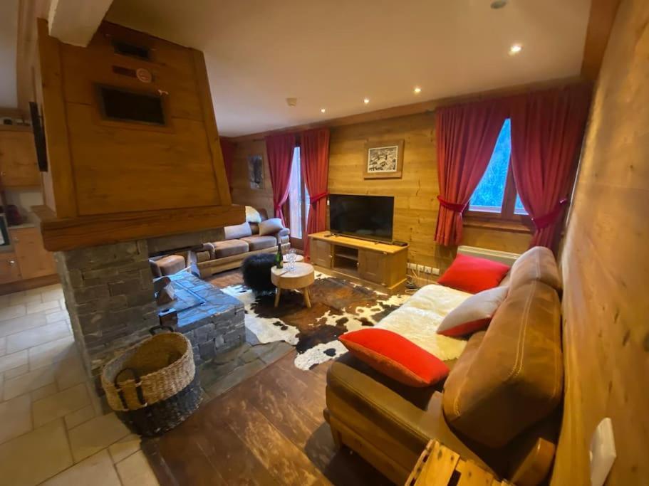 Chalet 6 Chambres A 3 Min Des Pistes Des 3 Vallees St Martin De Belleville Сен-Мартен-де-Бельвіль Екстер'єр фото