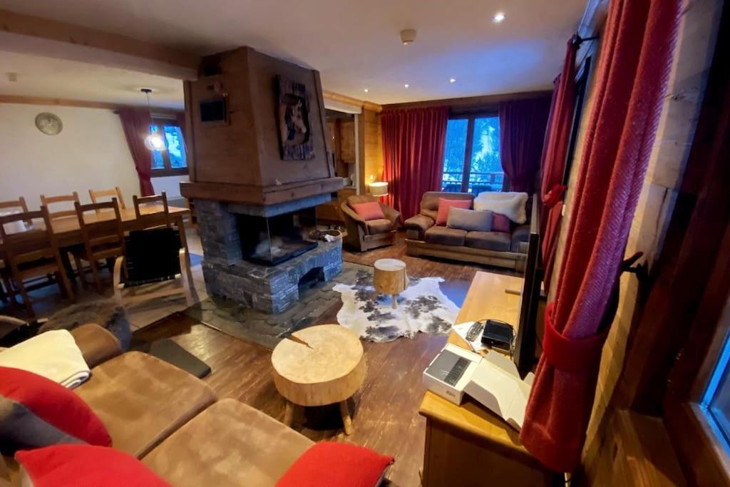 Chalet 6 Chambres A 3 Min Des Pistes Des 3 Vallees St Martin De Belleville Сен-Мартен-де-Бельвіль Екстер'єр фото